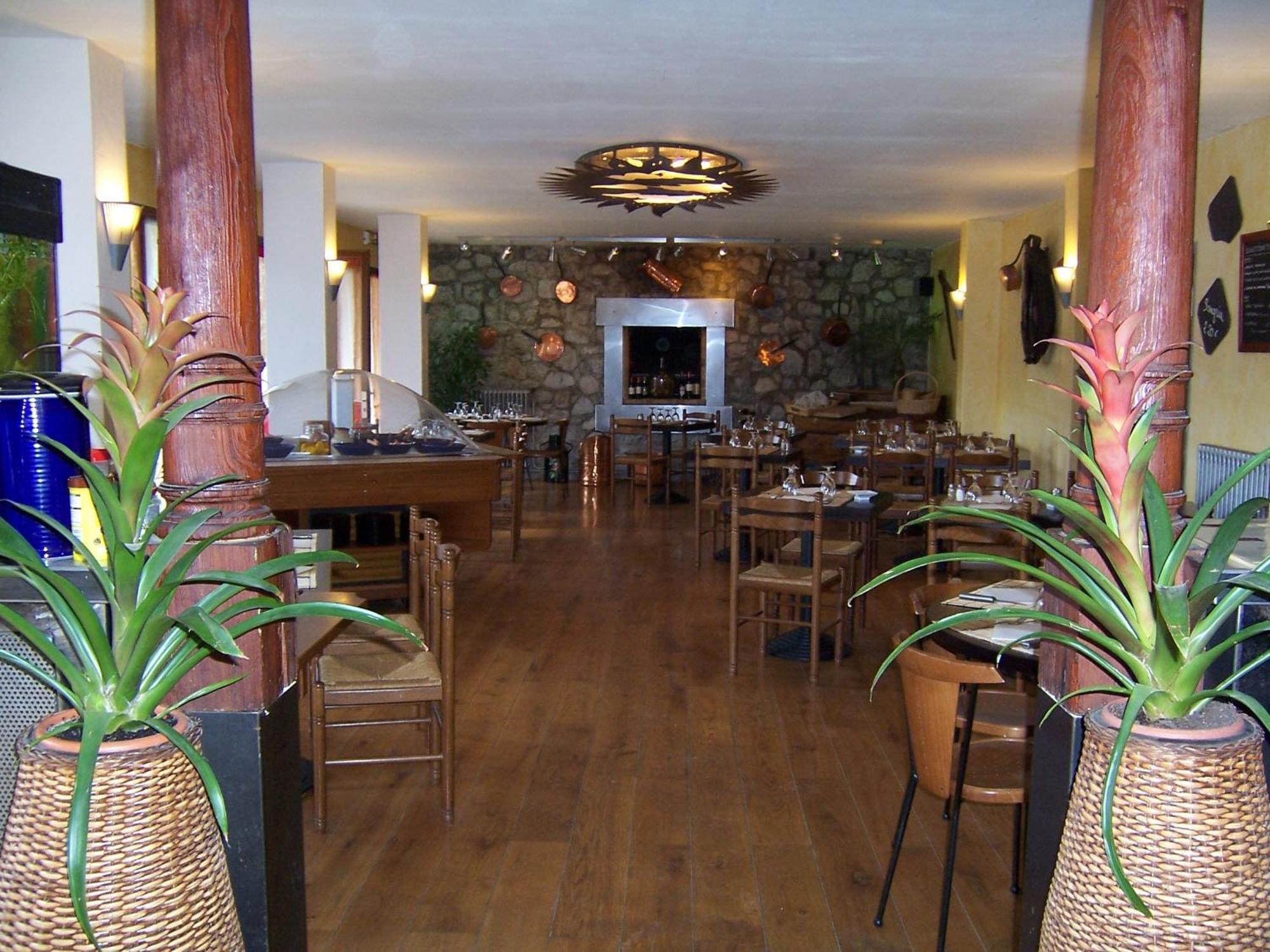 La Tour Du Loup Otel La Bastide-de-Sérou Dış mekan fotoğraf