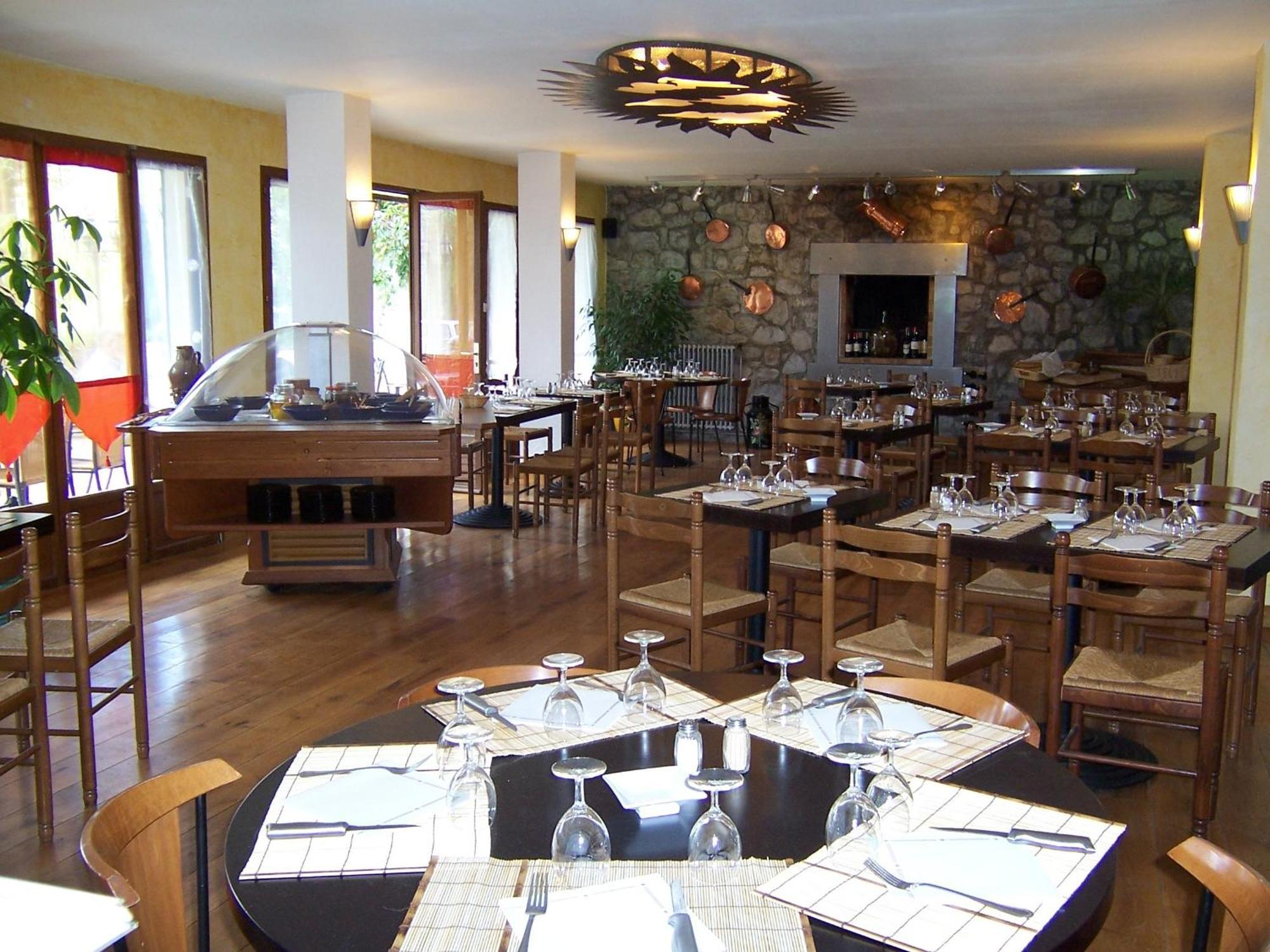 La Tour Du Loup Otel La Bastide-de-Sérou Dış mekan fotoğraf